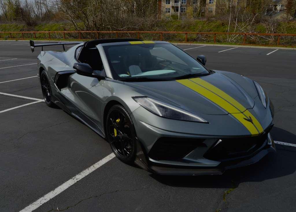 Chevy C8 Corvette